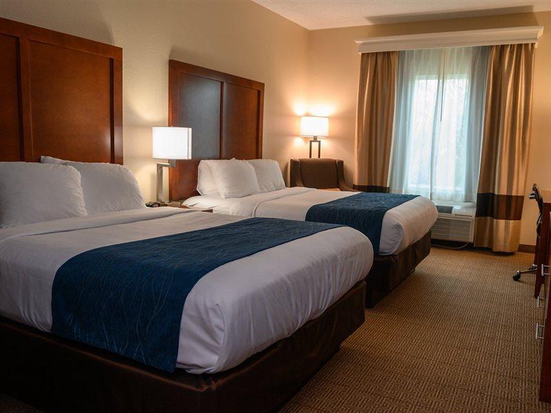 Comfort Inn & Suites Patriots Point Mount Pleasant Dış mekan fotoğraf