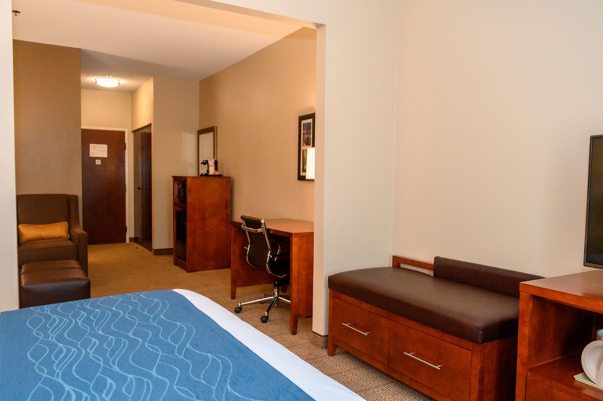 Comfort Inn & Suites Patriots Point Mount Pleasant Dış mekan fotoğraf