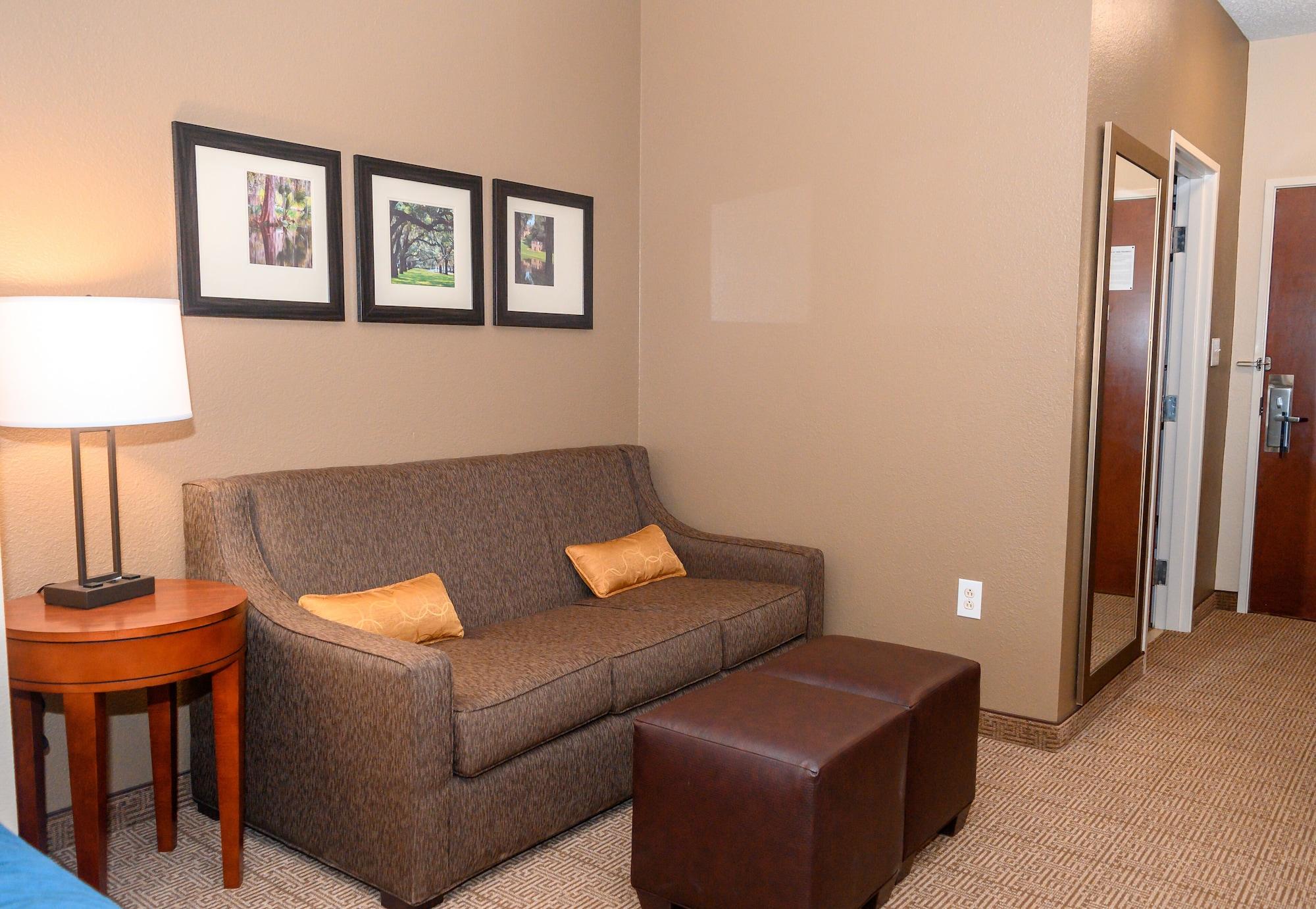 Comfort Inn & Suites Patriots Point Mount Pleasant Dış mekan fotoğraf